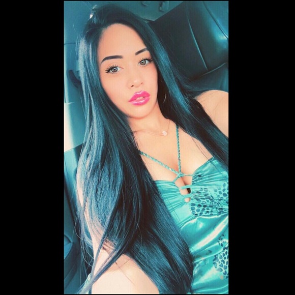 Meet your Posher, Lotus - Picture 5 of 8